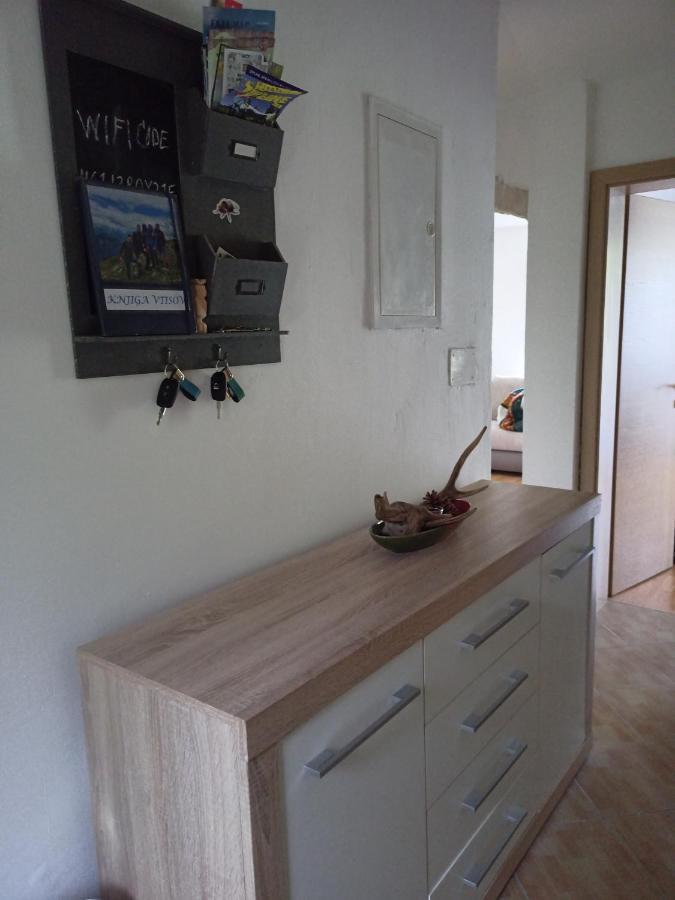 Nice Apartment Near By Capital Of Slovenia 卢布尔雅那 外观 照片